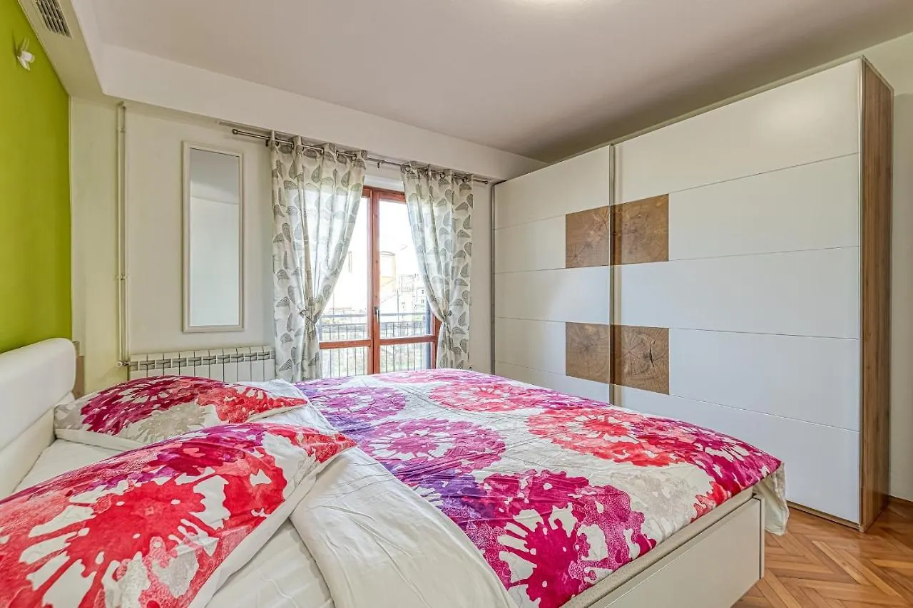 Apartment Mirijana  Tar-Vabriga