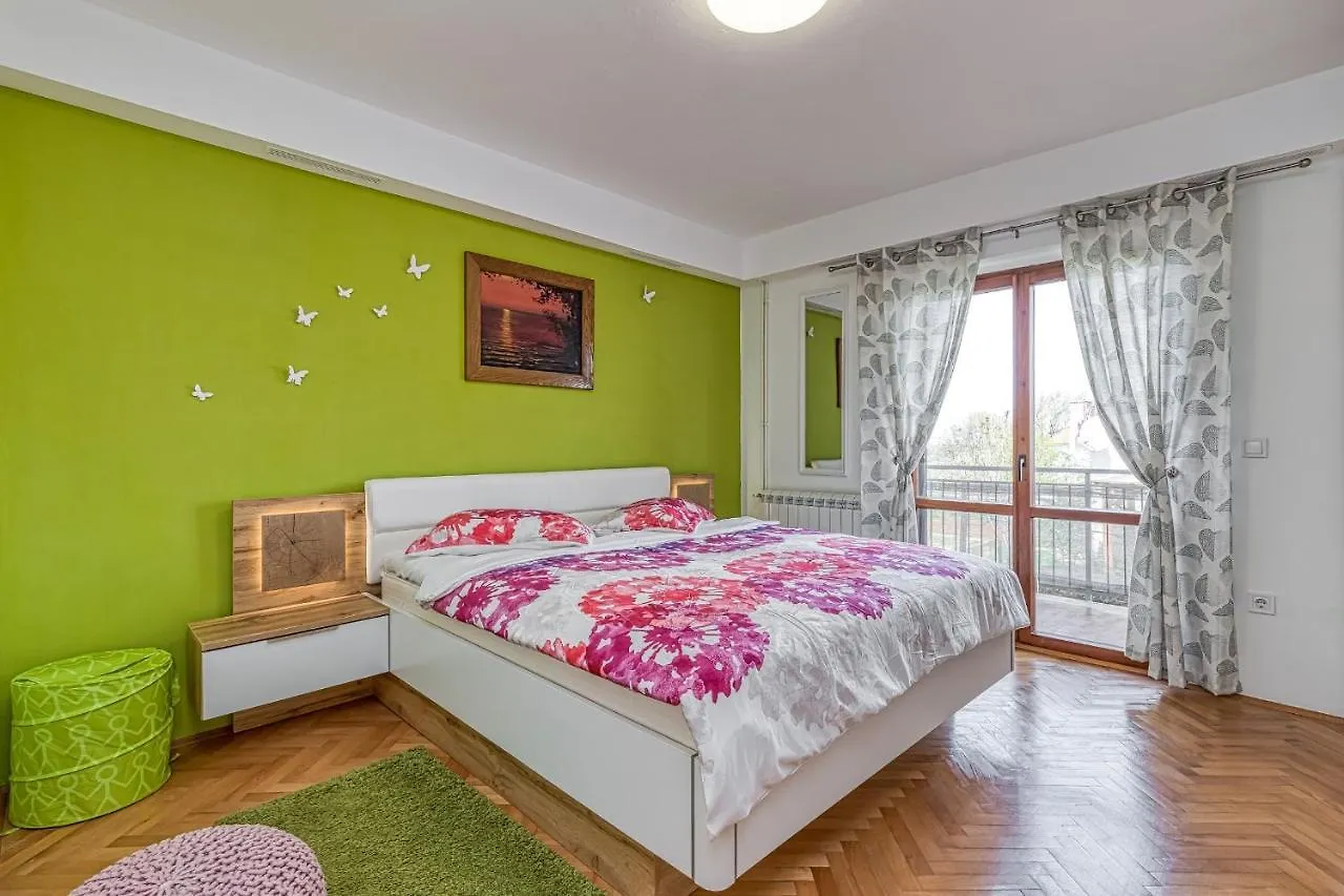 Apartment Mirijana Tar-Vabriga Croatia